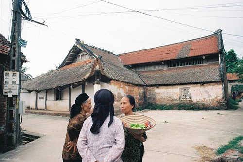 Triển lãm “Đình làng Việt, những điều còn mất”
